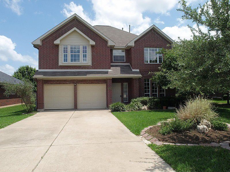 1st image of 4447 Hunters Lodge Dr