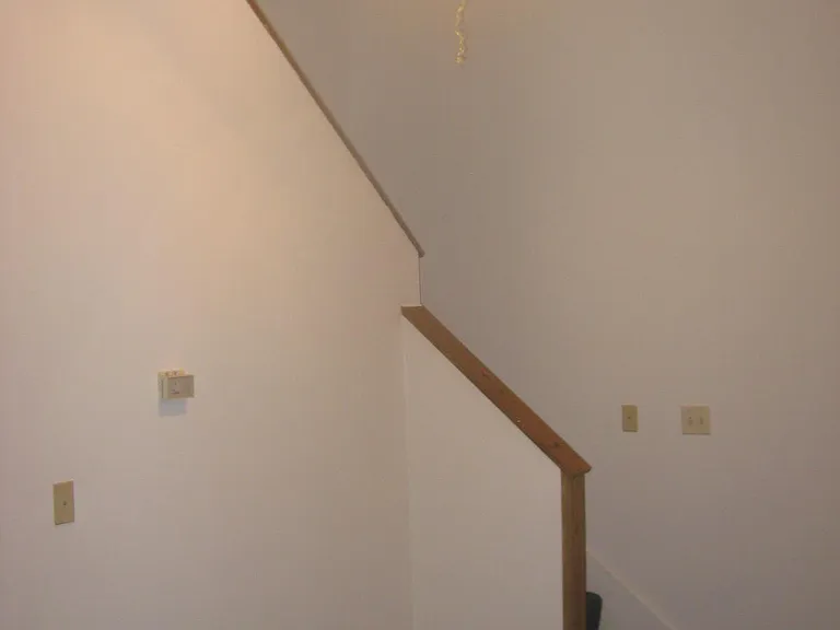201 E Market St #1 — Photo 9