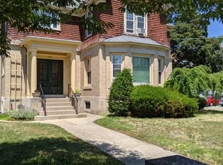 148 Cottage St APT 3, Pawtucket, RI 02860