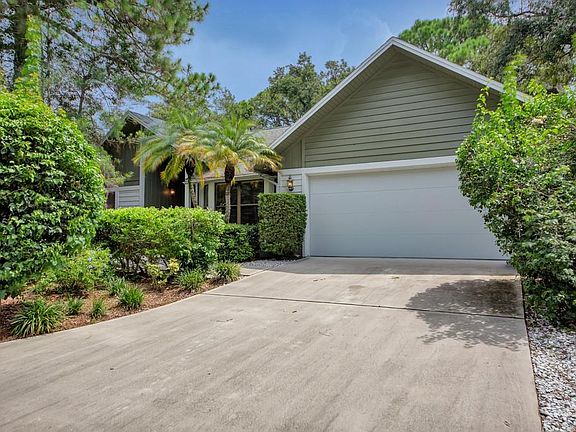3rd image of 721 Forestview Dr