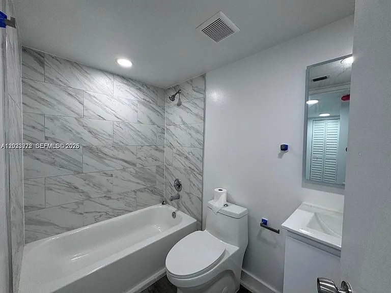 850 N Miami Ave #W-2108 — Photo 4