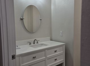 431 W Wardville St, Cleburne, TX 76033
