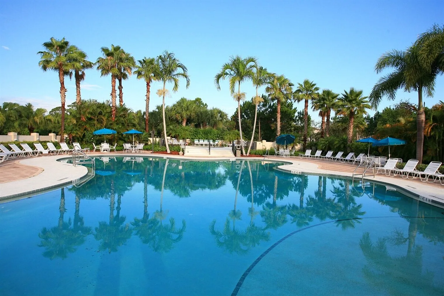 1 bed, 1.0 bath, $1,922 — Photo 3