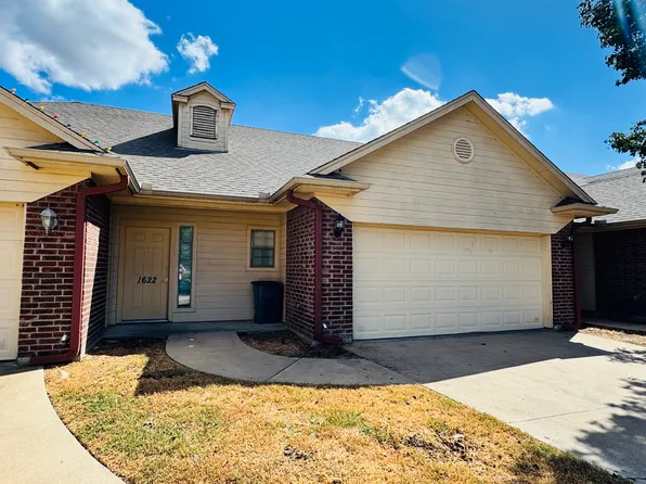 1622 Summer Hill Ct, Granbury, TX 76048