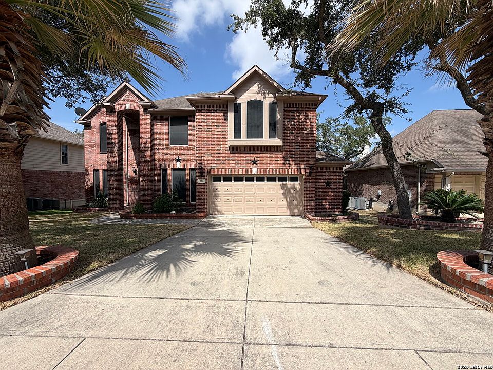 1st image of 357 FRANK BAUM DR