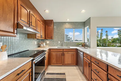 540 N Hayden Bay Dr Photo 1