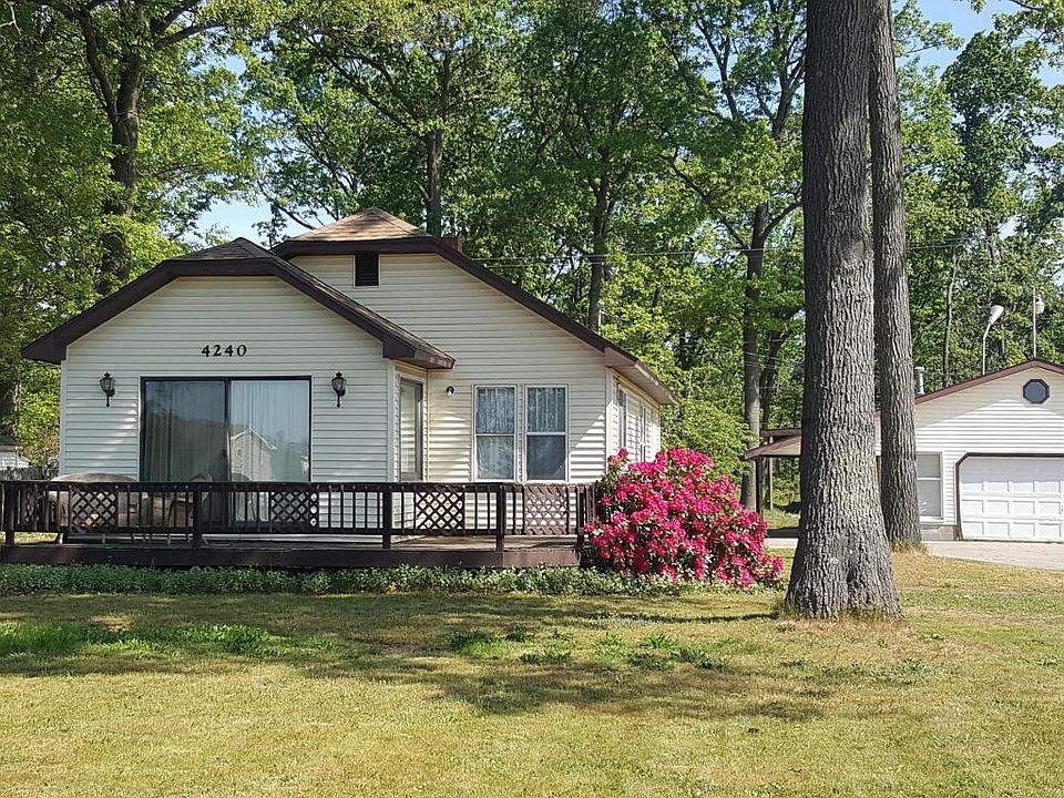 1st image of 4240 E Laketon Ave