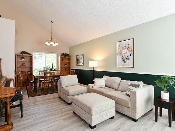 2nd image of 1106 Noyo Place