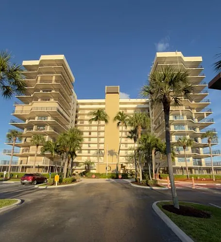 10044 S Ocean Dr Photo 1