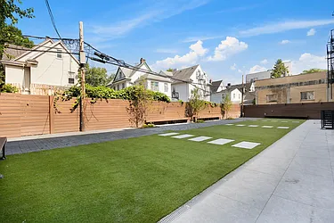 Rented by Safdie Realty Group