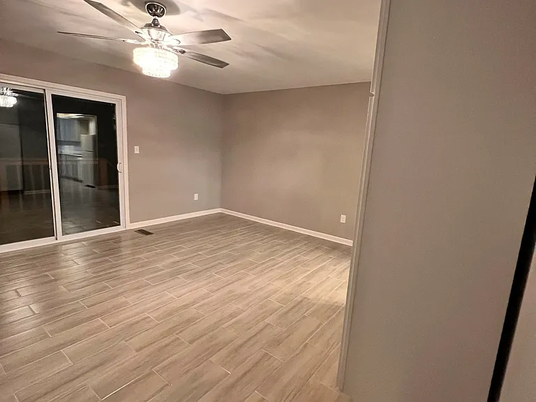 601 Whittier Pkwy — Photo 10