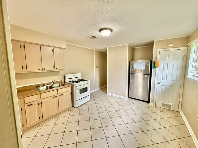 1025 Pacific Ave #1025