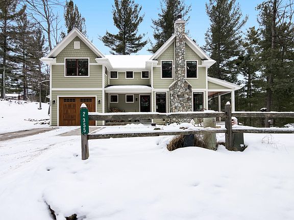 2nd image of 2355 Barbeau Dr