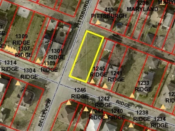1247 Ridge Ave, Steubenville, OH 43952