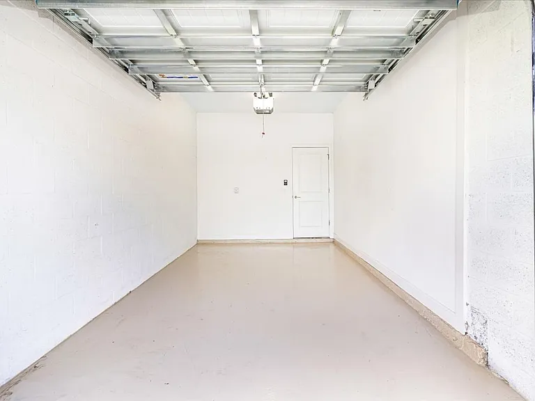 4873 Seafoam Trl — Photo 39