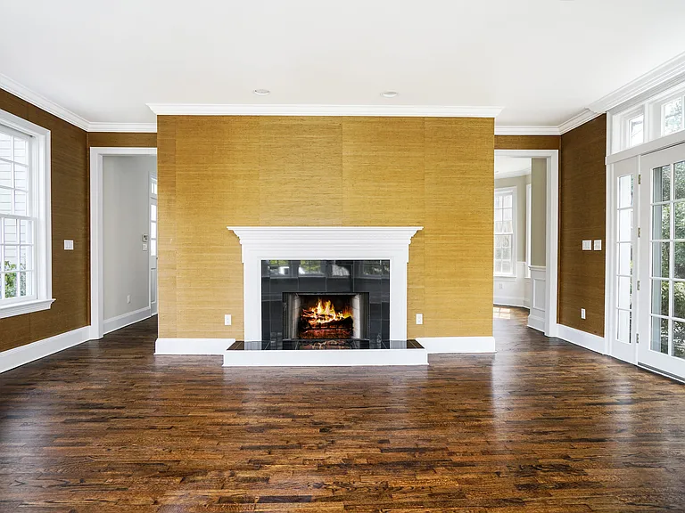 66 Apawamis Ave — Photo 4