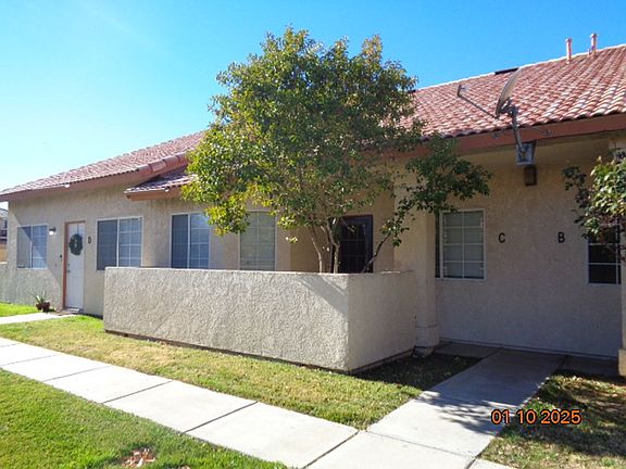 2nd image of 1630 Gardenia Ct #C