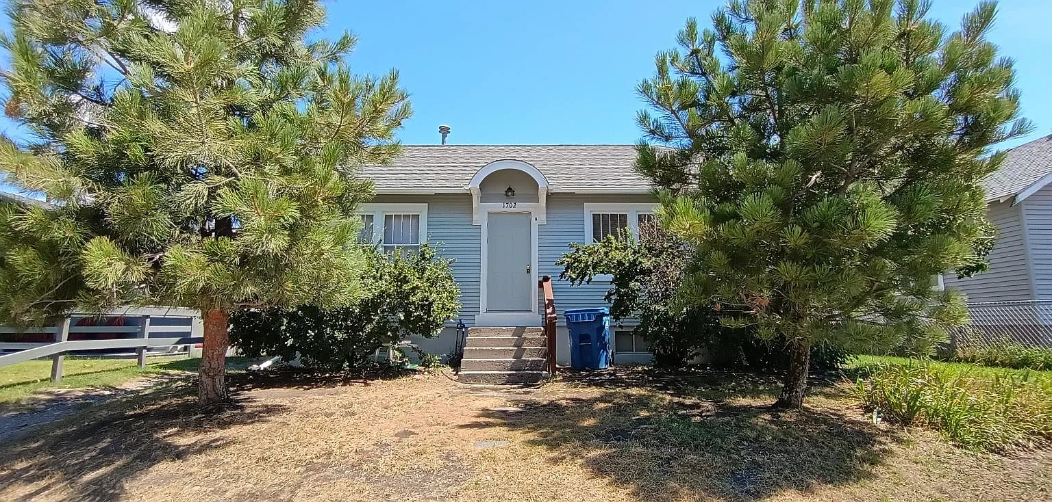 1702 Scott Street — Photo 1