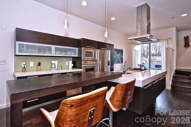 318 Viburnum Way Ct — Photo 1