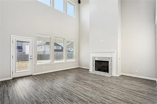 5501 Wake Reserve Rd — Photo 2