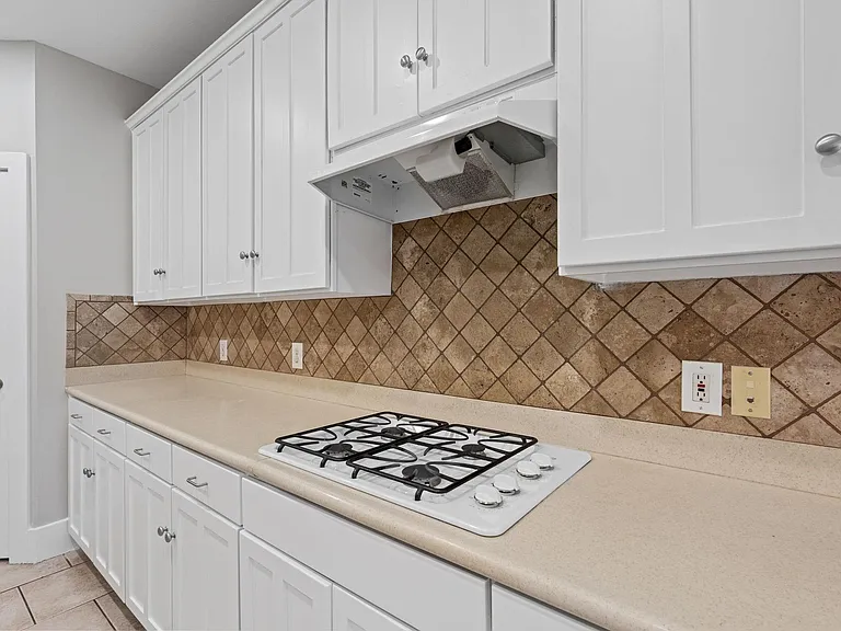 16727 Sonoma Del Norte Dr — Photo 11