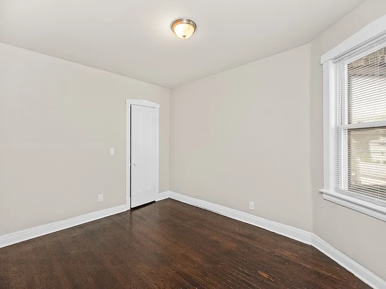 4148 W Cornelia Ave #1 — Photo 8