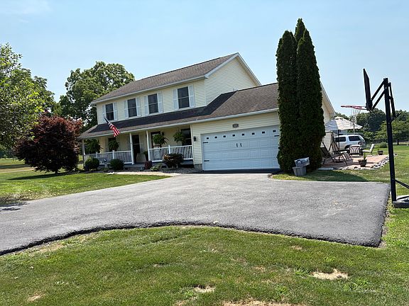 2nd image of 708 Kennedy Rd