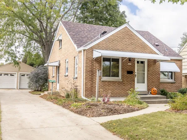 3385 South 71st STREET, Milwaukee, WI 53219