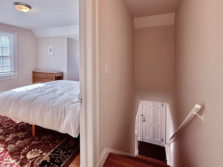 1102 N Buchanan Blvd #B — Photo 17