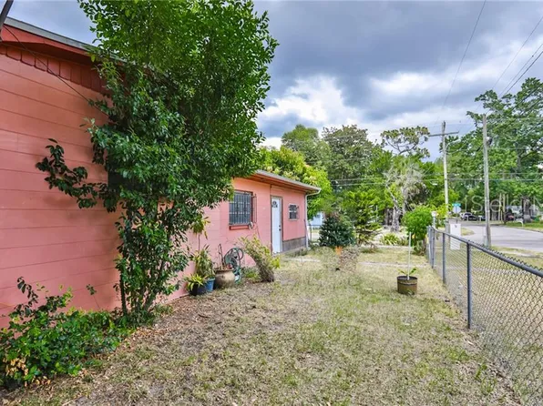 1422 E Poinsettia Ave, Tampa, FL 33612