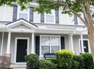 209 Hemingway Cir, Summerville, SC 29483