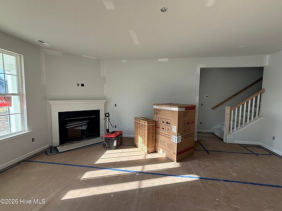 7th image of this home