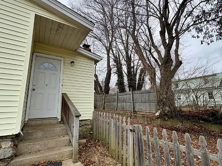 41R Boston Post Rd #1 — Photo 12