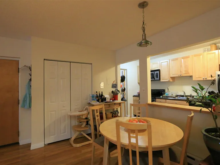 22 Laurel St #16 — Photo 10