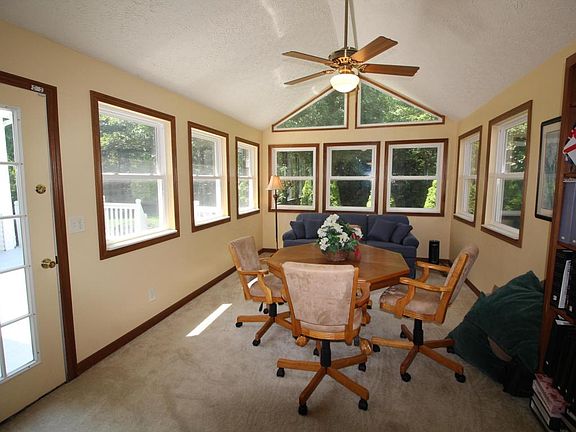 5th image of 7587 Tullymore Dr
