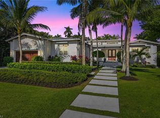 185 North Lake DR, NAPLES, FL 34102