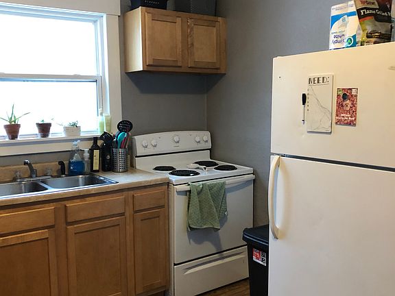 Kitchen size - 15 x 10