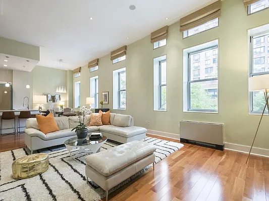 Sold by Sotheby's International Realty | media 3