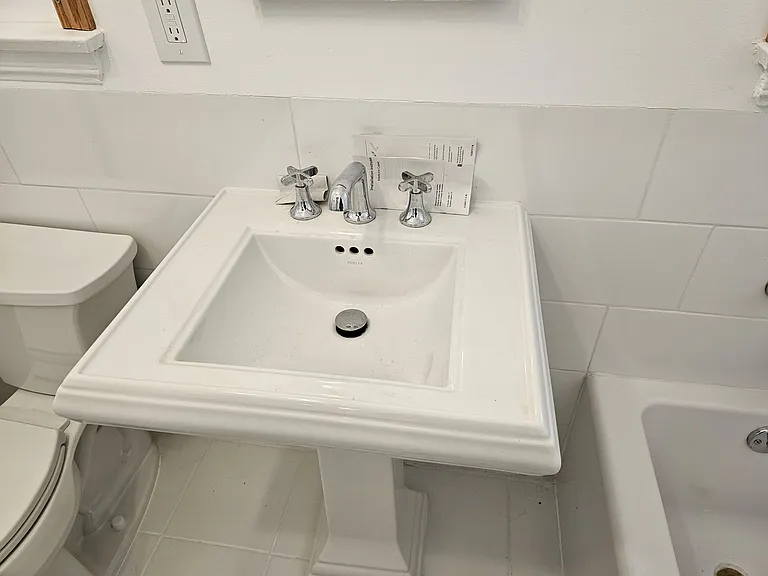 236 S Rexford Dr #1/4 — Photo 50