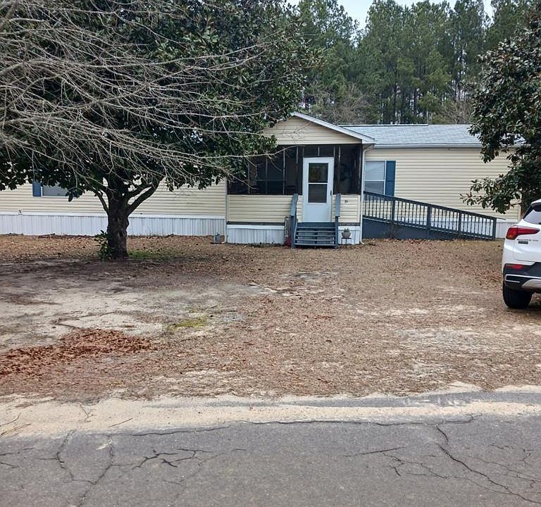 1st image of 35 Alcott Dr