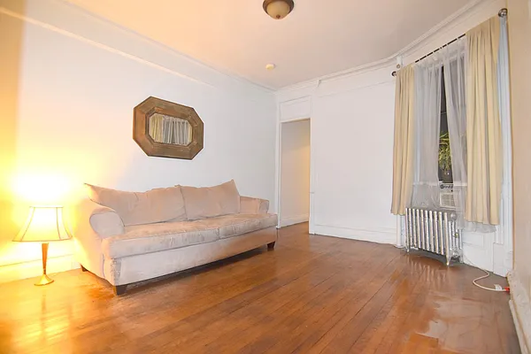 Rented by Manhattan Spaces | media 32