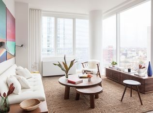2830 Jackson Ave APT 43L, Long Island City, NY 11101