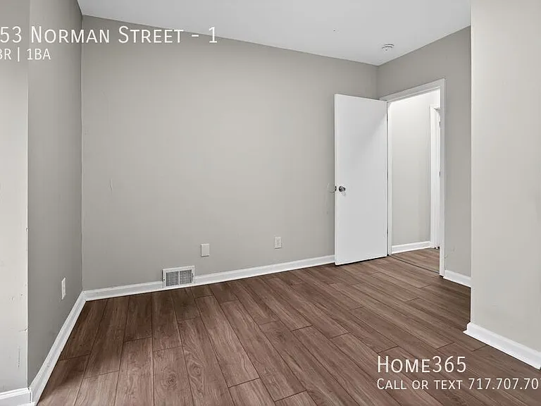 553 Norman St #1 — Photo 14