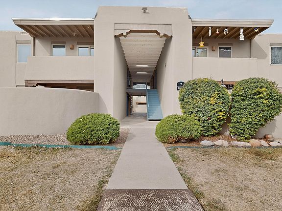 2nd image of 601 W San Mateo Rd APT 76