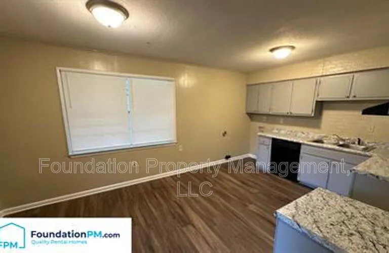 3214 Mario St — Photo 4