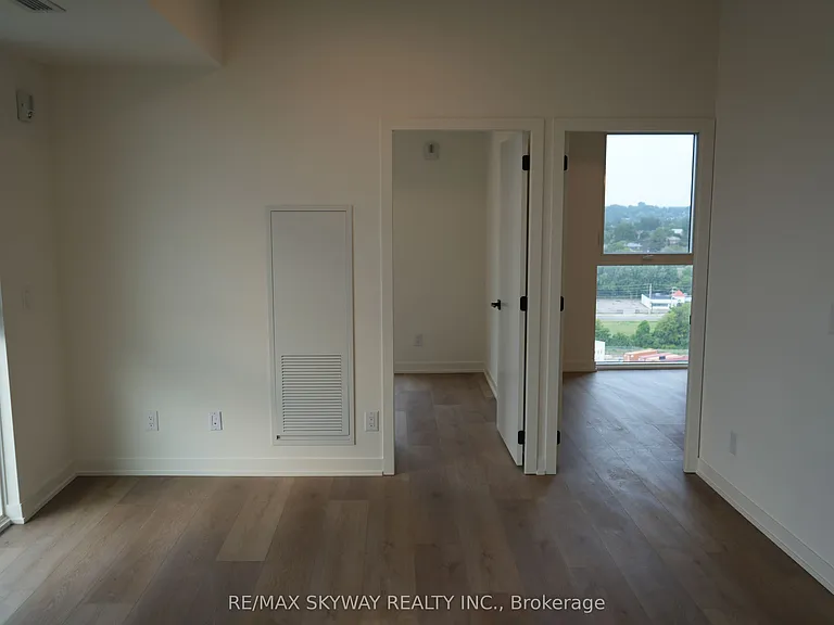 33 Erie Ave #1501 — Photo 6