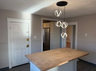 162 Elm St #3, North Attleboro, MA 02760