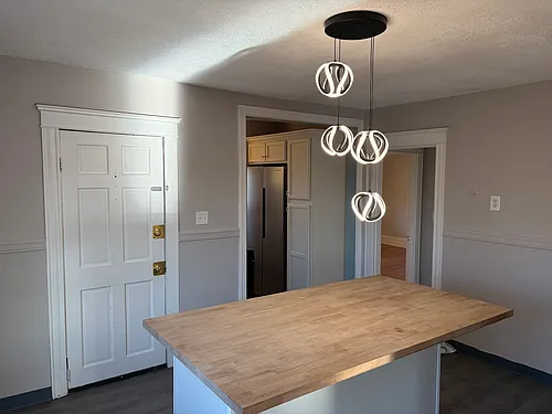 162 Elm St #3 Photo 1