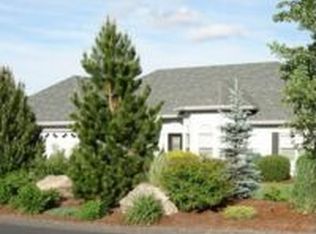 1640 Murrelet Dr, Redmond, OR 97756