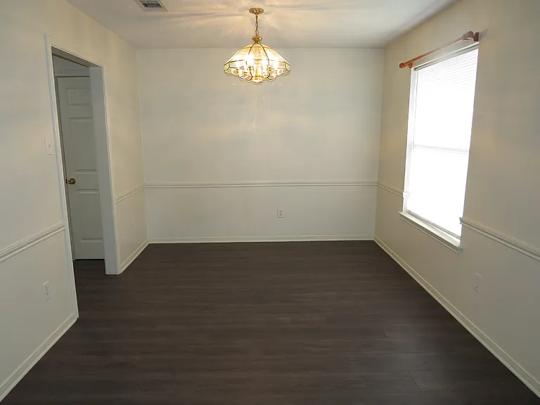 2706 David Dr — Photo 4